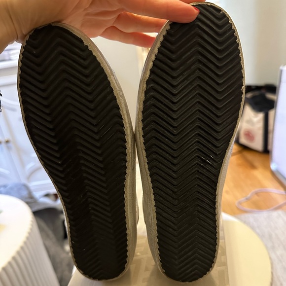 Golden goose superstar sneaker. Silver and gold. Size 5 - Picture 2 of 15